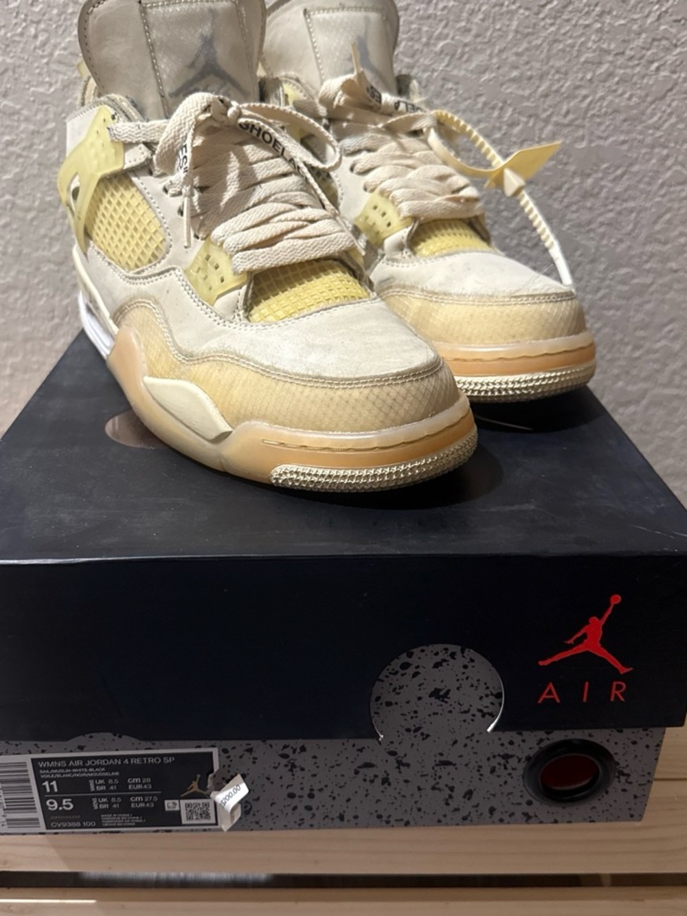 Air Jordan 4 Off-White “sails”